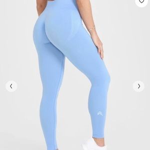 NWT Oner Active EFFORTLESS SEAMLESS LEGGINGS Powdered Blue M Long Length OG